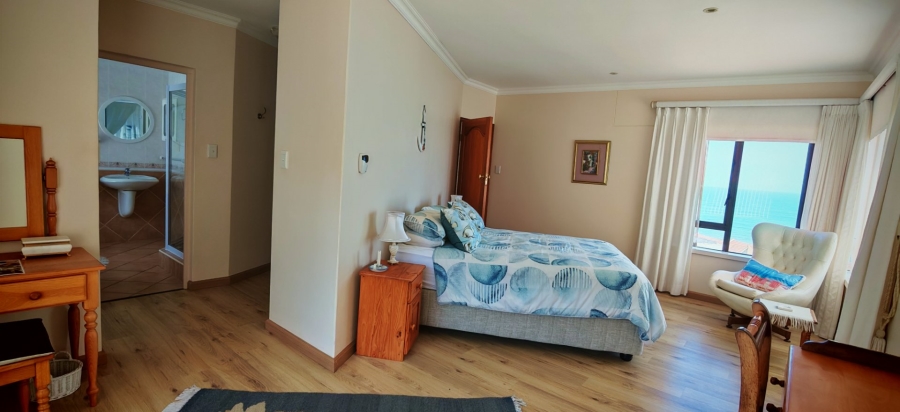 3 Bedroom Property for Sale in Dana Bay Western Cape
